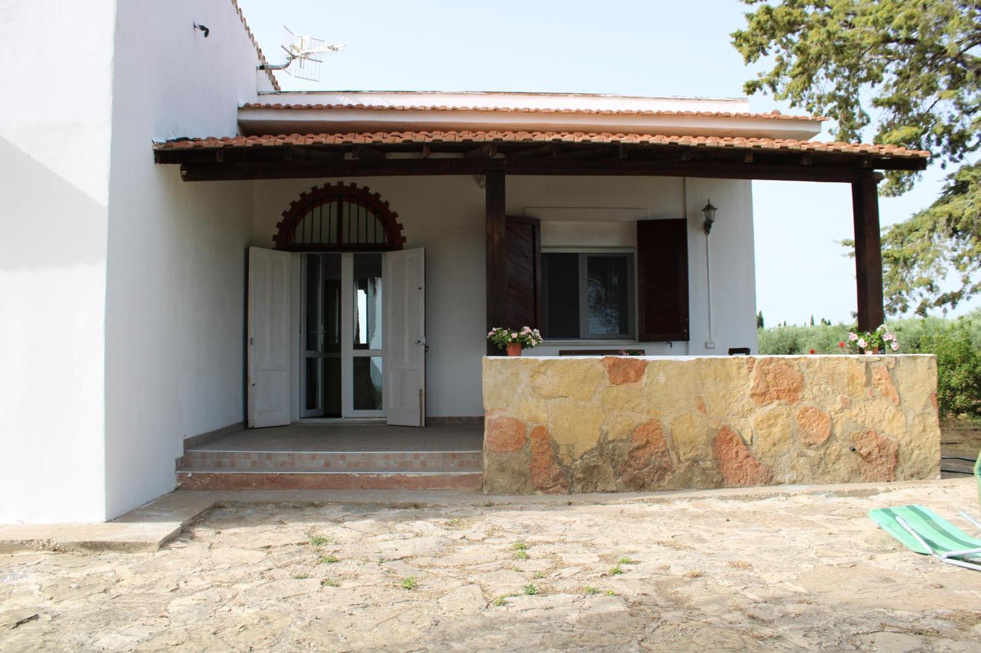 Casa Bouganville Villetta Tra Le Vigne E Il Mare Menfi Extérieur photo